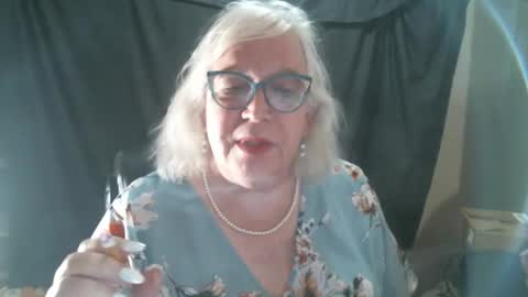 Snapshot of sissydianetx chatting on 21, 1, 2025 Sissy Diane online show from 21, 1, 2025