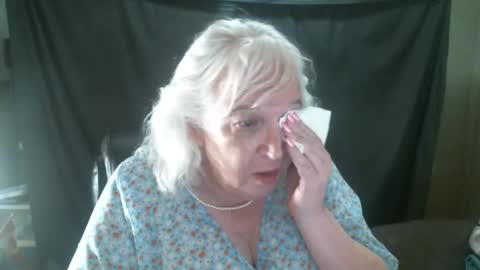 Snapshot of sissydianetx chatting on 10, 9, 2025 Sissy Diane online show from 10, 9, 2025