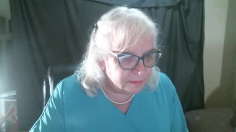 Snapshot of sissydianetx chatting on 24, 9, 2025 Sissy Diane online show from 24, 9, 2025