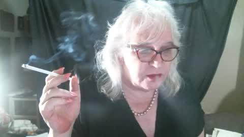 Snapshot of sissydianetx chatting on 8, 11, 2025 Sissy Diane online show from 8, 11, 2025