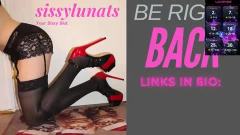 SissyLunaTS online show from 5, 4, 2026