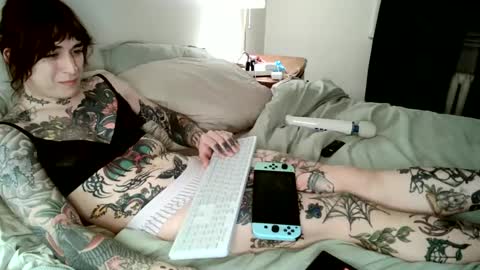 Snapshot of sissyslut4201 chatting on 13, 2, 2025 gapingsissyslut online show from 13, 2, 2025
