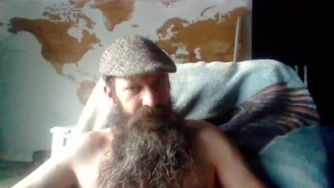 Snapshot of sitonmybeardxxx chatting on 7, 6, 2026 sitonmybeardxxx online show from 7, 6, 2026