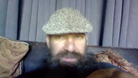 Snapshot of sitonmybeardxxx chatting on 9, 6, 2026 sitonmybeardxxx online show from 9, 6, 2026