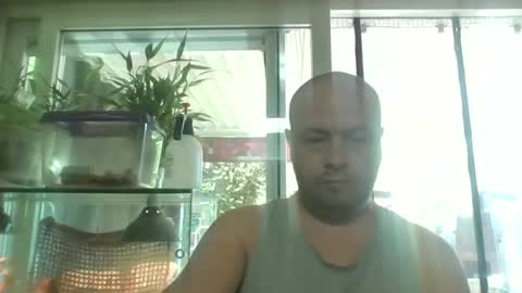 Snapshot of sixten113 chatting on 28, 5, 2026 sixten113 online show from 28, 5, 2026