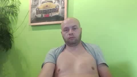 Snapshot of sixten19795 chatting on 10, 9, 2025 sixten19795 online show from 10, 9, 2025