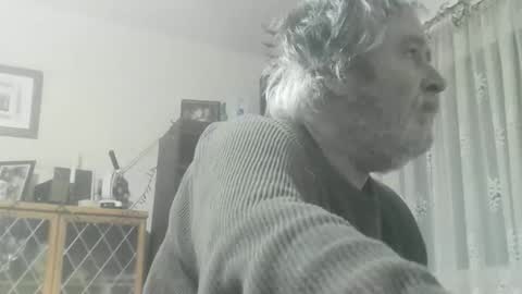 Mickey B online show from 13, 12, 2025