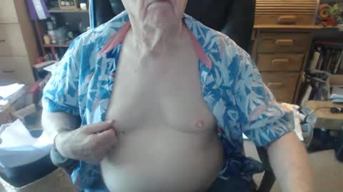 Snapshot of sjbottomboi chatting on 7, 10, 2025 sjbottomboi online show from 7, 10, 2025