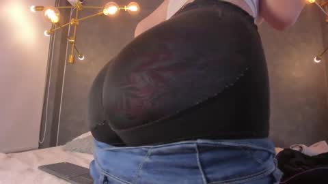 Snapshot of skaila_angels1 chatting on 29, 10, 2025 skaila_angels1 online show from 29, 10, 2025