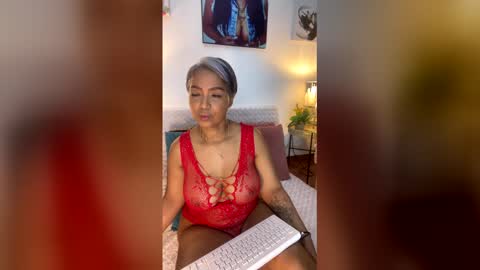 Skarlleth online show from 28, 3, 2026