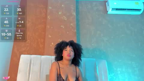 Snapshot of skarlethill chatting on 18, 11, 2025 Skarlethill online show from 18, 11, 2025