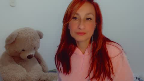 Arlett online show from 2, 1, 2025