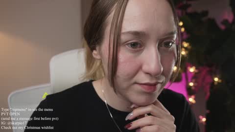 Snapshot of skarpio17 chatting on 17, 12, 2024 Im Scarlett ONLINE 5pm-10pm NYC time online show from 17, 12, 2024