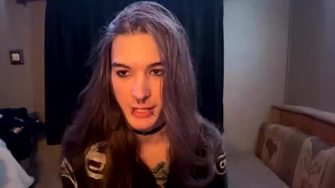 skater1026 OF online show from 11, 11, 2025