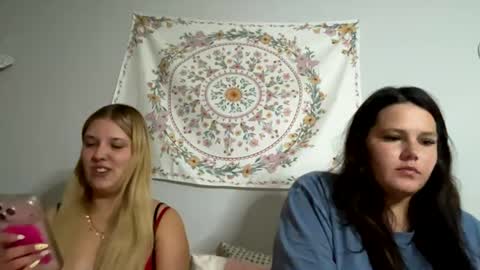 Snapshot of skiimaskabby chatting on 5, 8, 2026 skiimaskabby online show from 5, 8, 2026