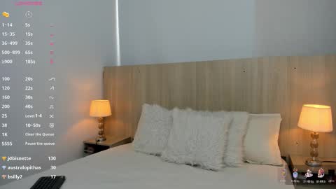 Snapshot of skinny_ariadna chatting on 9, 11, 2025 Ariadna online show from 9, 11, 2025