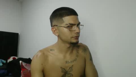 Snapshot of skinny_badboy chatting on 10, 2, 2026 E R O S online show from 10, 2, 2026