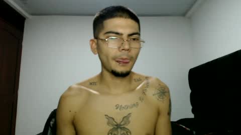 Snapshot of skinny_badboy chatting on 9, 7, 2026 E R O S online show from 9, 7, 2026