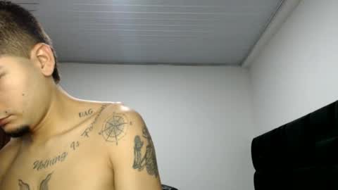 Snapshot of skinny_badboy chatting on 17, 7, 2026 E R O S online show from 17, 7, 2026