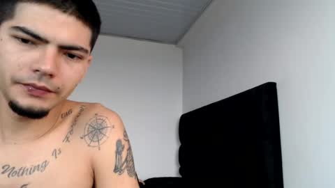 Snapshot of skinny_badboy chatting on 18, 7, 2026 E R O S online show from 18, 7, 2026