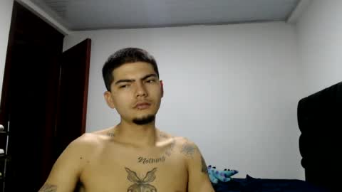 Snapshot of skinny_badboy chatting on 19, 7, 2026 E R O S online show from 19, 7, 2026
