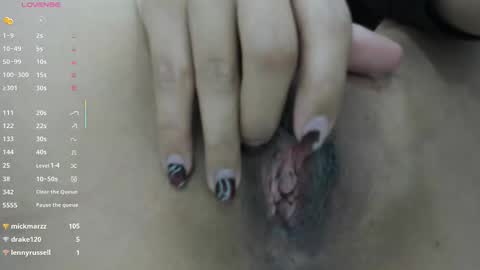 Emily Rojas online show from 26, 9, 2025