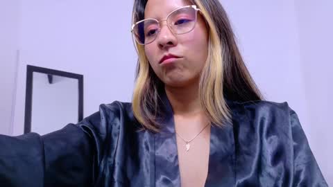 Snapshot of skinny_hottie18 chatting on 29, 1, 2025 skinny_hottie18 online show from 29, 1, 2025