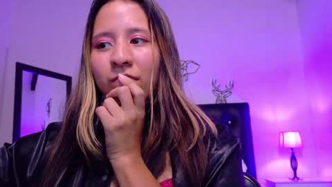 Snapshot of skinny_hottie18 chatting on 14, 2, 2025 skinny_hottie18 online show from 14, 2, 2025