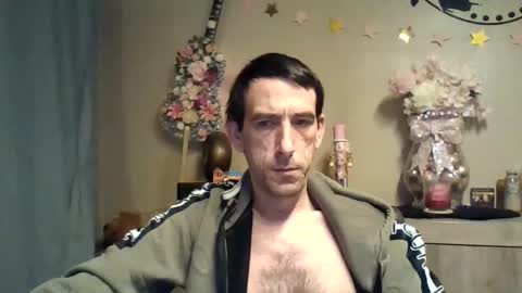 SkinnyBigCock2 online show from 17, 11, 2025