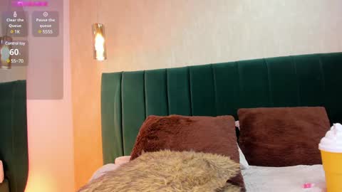 Mila online show from 11, 1, 2025