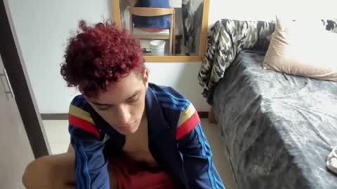 skinnypipe15 online show from 22, 10, 2025