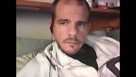 Easy-E online show from 9, 10, 2025