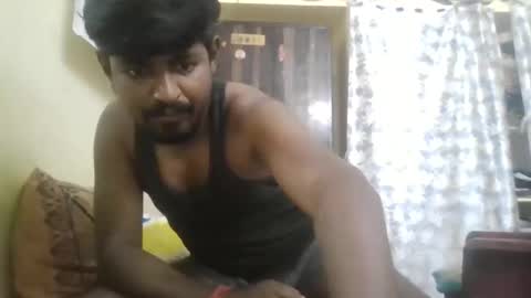 Snapshot of sklavepappu143 chatting on 2, 6, 2026 Indianslut1431 online show from 2, 6, 2026