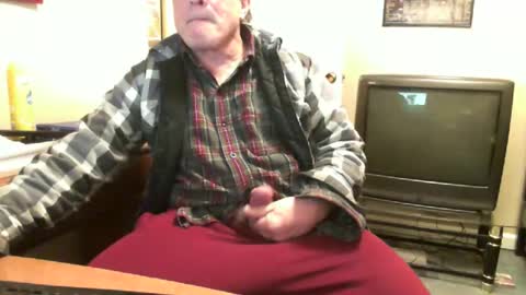 Snapshot of skn1960e chatting on 12, 1, 2025 skn1960e online show from 12, 1, 2025