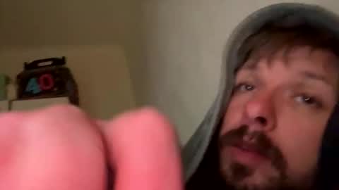 skuzzy25 online show from 18, 10, 2025