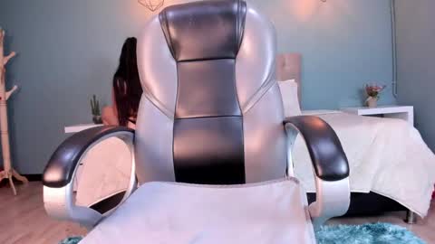 Snapshot of sky_blue__ chatting on 20, 2, 2025 Hanna online show from 20, 2, 2025