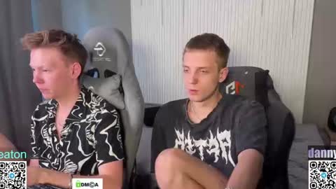 Snapshot of sky_hunter chatting on 11, 6, 2026 sky_hunter online show from 11, 6, 2026