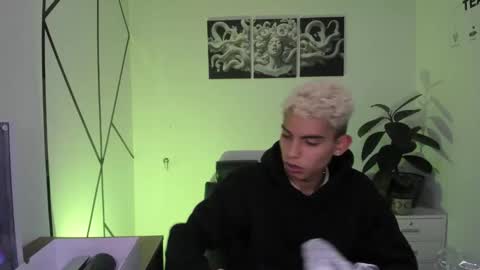 Daniel online show from 18, 12, 2025