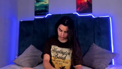 Santiago online show from 5, 10, 2025