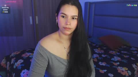 Snapshot of sky_lover_ chatting on 18, 12, 2024 Sky online show from 18, 12, 2024