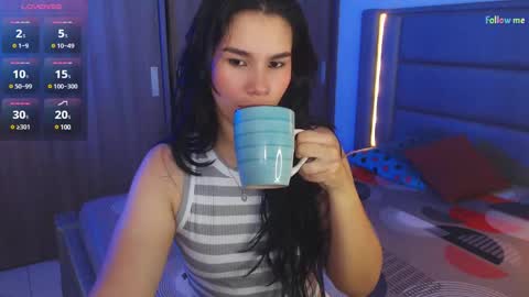 Snapshot of sky_lover_ chatting on 11, 3, 2025 Sky online show from 11, 3, 2025