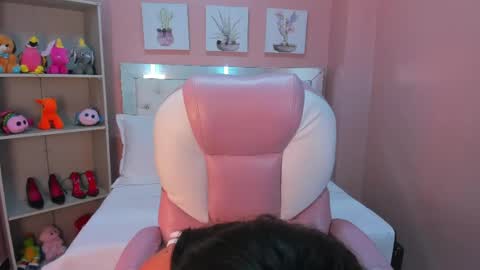 S O F I  online show from 19, 4, 2026