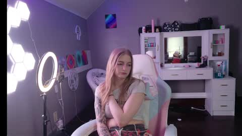 Snapshot of skyiswoke chatting on 22, 5, 2026 Sky online show from 22, 5, 2026