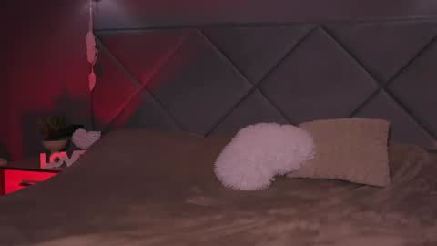 Snapshot of skylar426176 chatting on 2, 4, 2026 skylar426176 online show from 2, 4, 2026