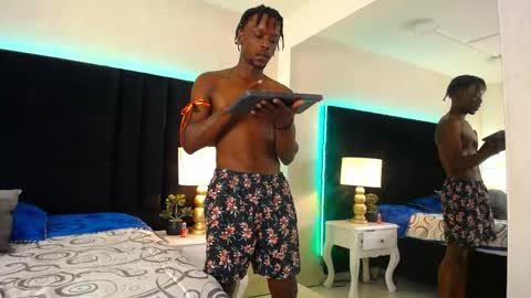 SKYLERBIGXXX online show from 14, 4, 2026