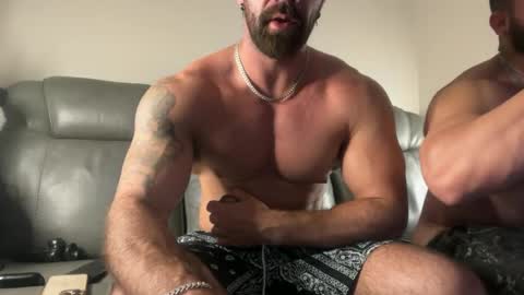 Snapshot of skylerflexes chatting on 22, 6, 2026 Skyler Flexes online show from 22, 6, 2026
