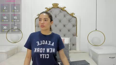 Snapshot of skylerwhite02 chatting on 9, 5, 2026 Skyler online show from 9, 5, 2026