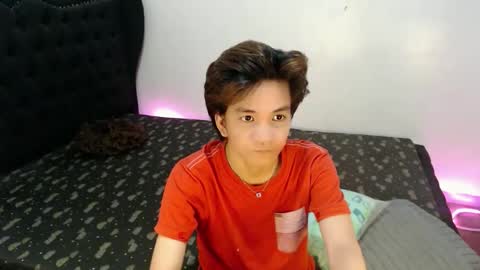 Snapshot of skyloquitexx chatting on 12, 4, 2026 skyler online show from 12, 4, 2026