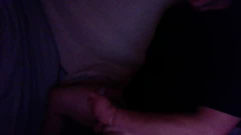 Snapshot of skylsawz chatting on 15, 4, 2026 SLingSkylz online show from 15, 4, 2026