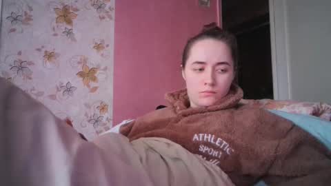 skyressie333 online show from 21, 12, 2024